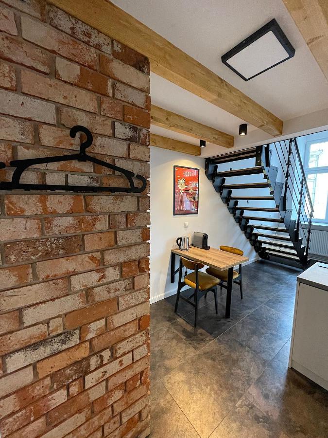 Off Side Story Apartment Лодз Екстериор снимка
