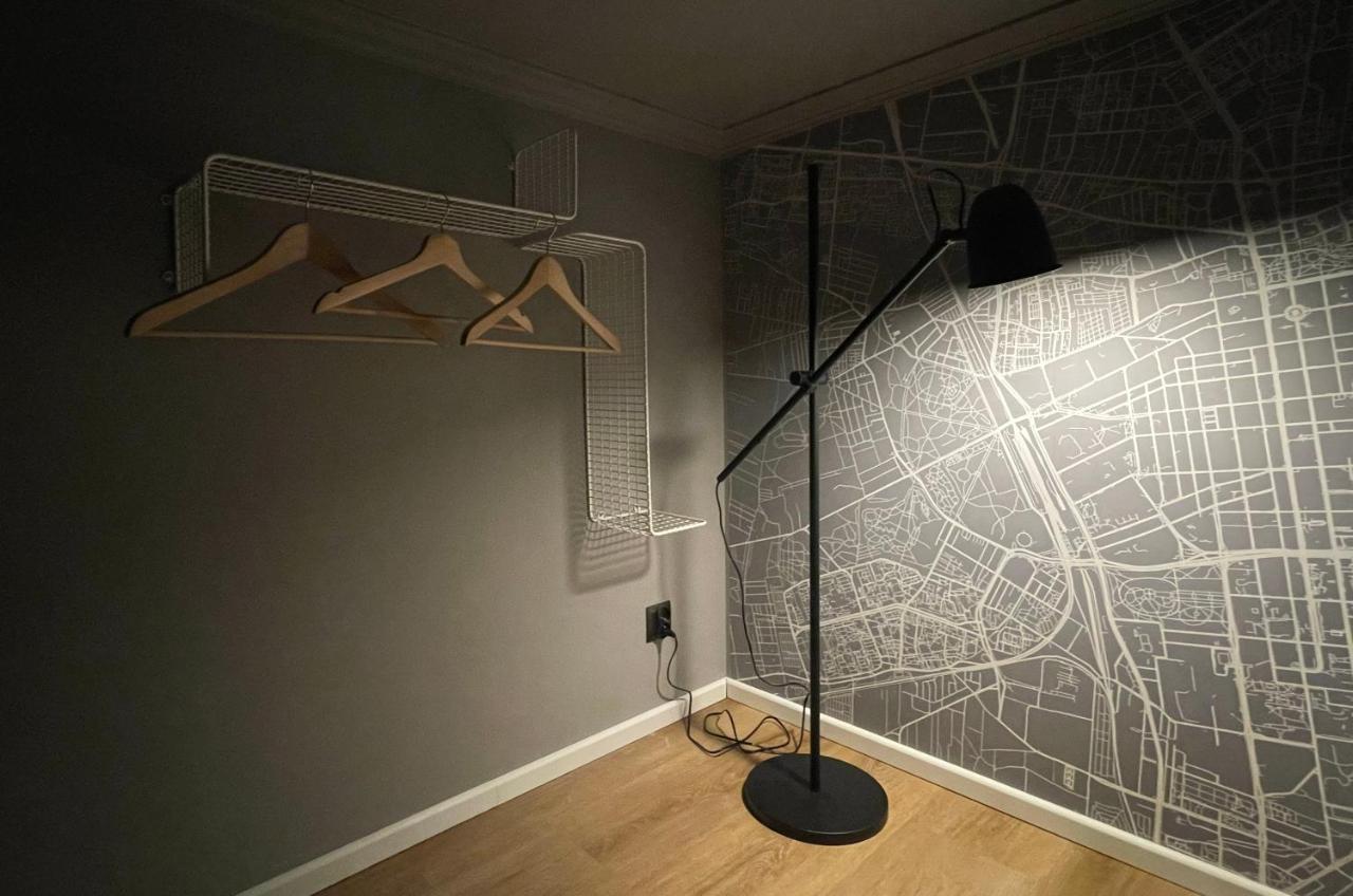 Off Side Story Apartment Лодз Екстериор снимка